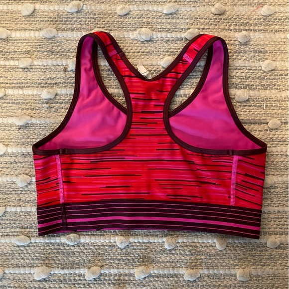 Under Armour sports bra - Picture 3 of 3